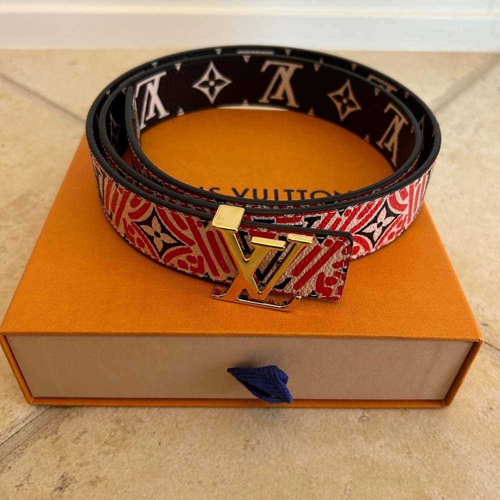 Louis Vuitton Crafty Iconic Reversible Belt